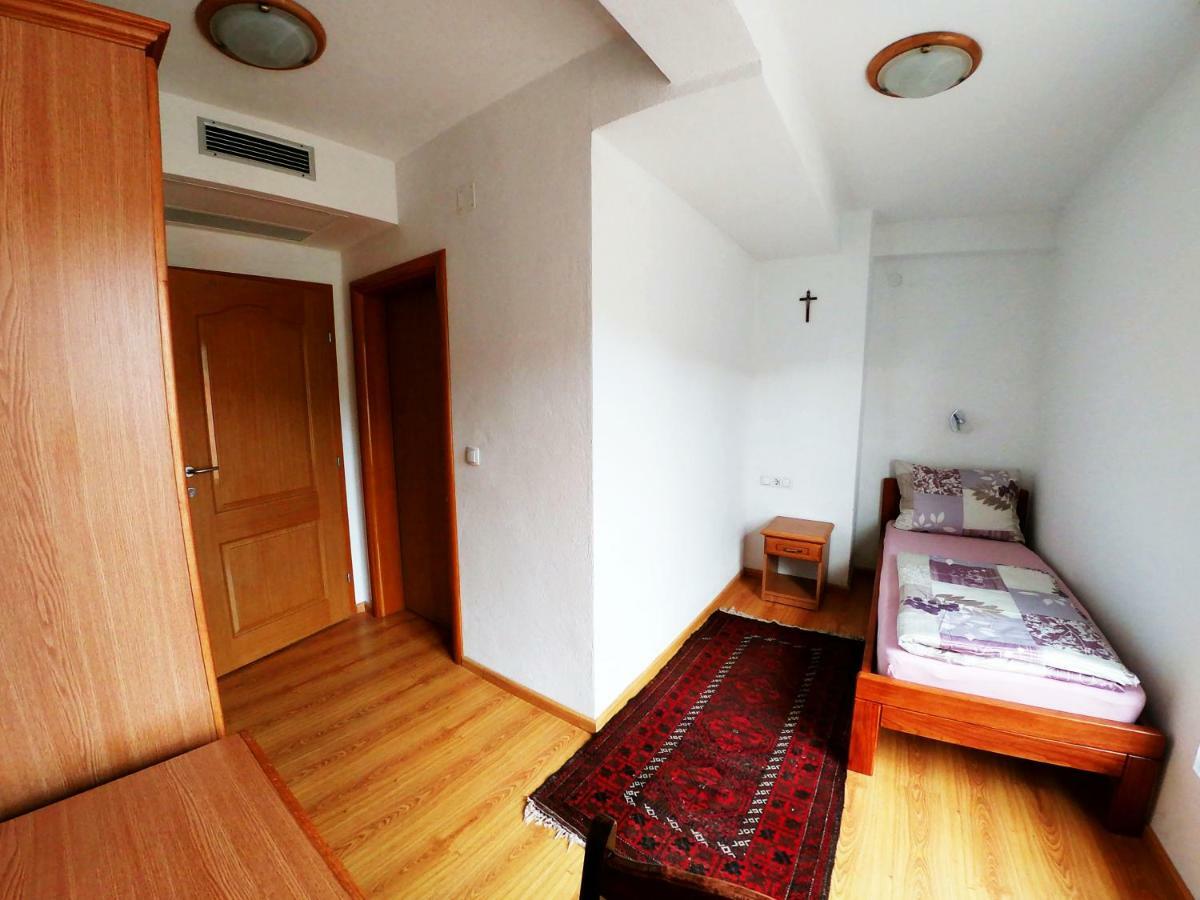 Hotel Bagaric -Ispod Brda Ukazanja Adress Kraljice Mira 56 Bijakovci Medugorje Zewnętrze zdjęcie
